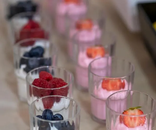 Apart-hotel Peridis Family 5*