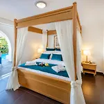 Peridis Family