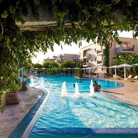 Lägenhetshotell Peridis Family 5*