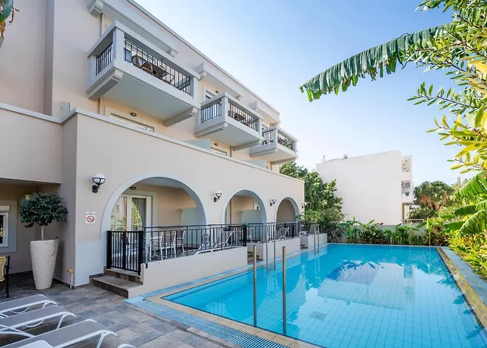 Aparthotel Peridis Family 5*