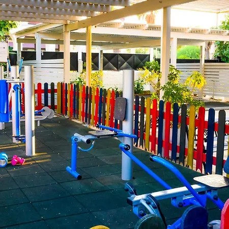 Aparthotel Peridis Family 5*