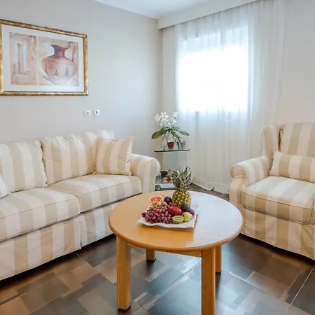 Peridis Family Hotel apartamentowy