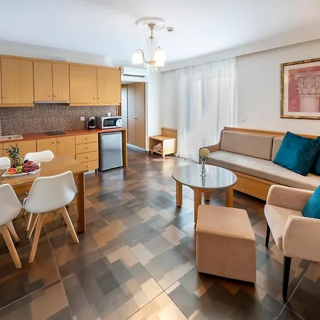 Peridis Family Aparthotel