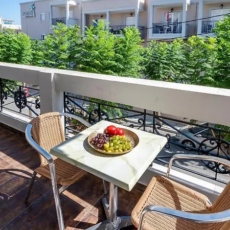 Peridis Family Aparthotel 5*