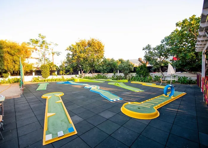 Peridis Family Aparthotel