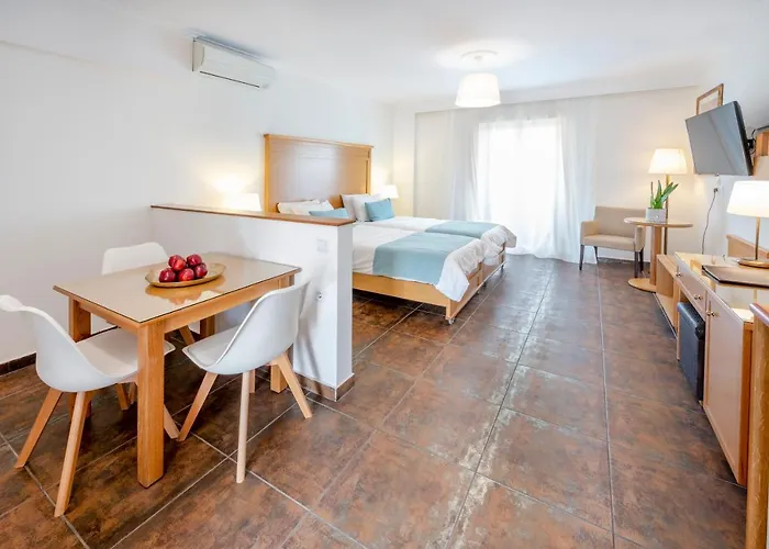 Peridis Family Aparthotel